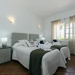ゲストハウス Quinta Do Rosal 4*