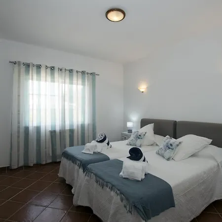 Quinta Do Rosal Pensión Carvoeiro (Lagoa)